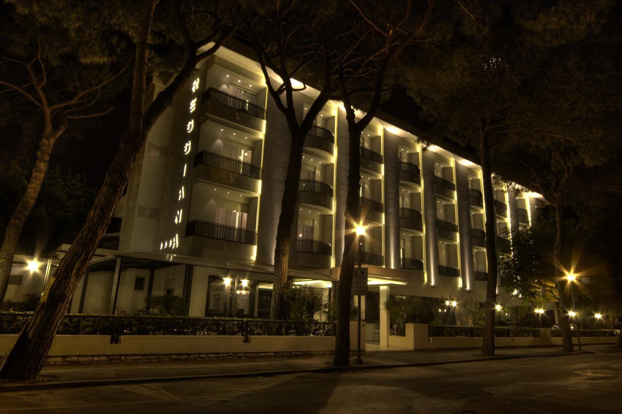 Hotel Reggiana Річчоне Екстер'єр фото