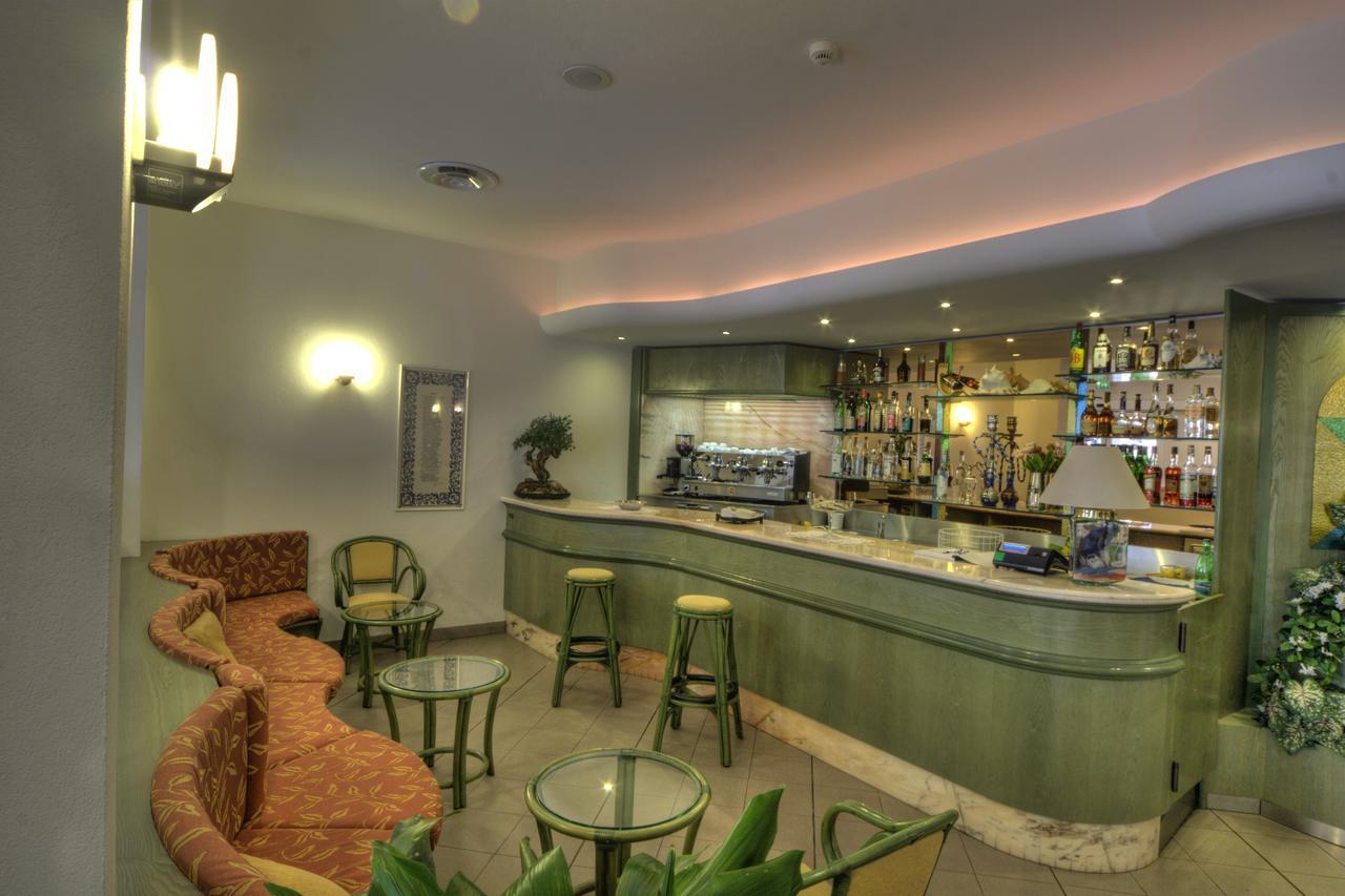 Hotel Reggiana Річчоне Екстер'єр фото