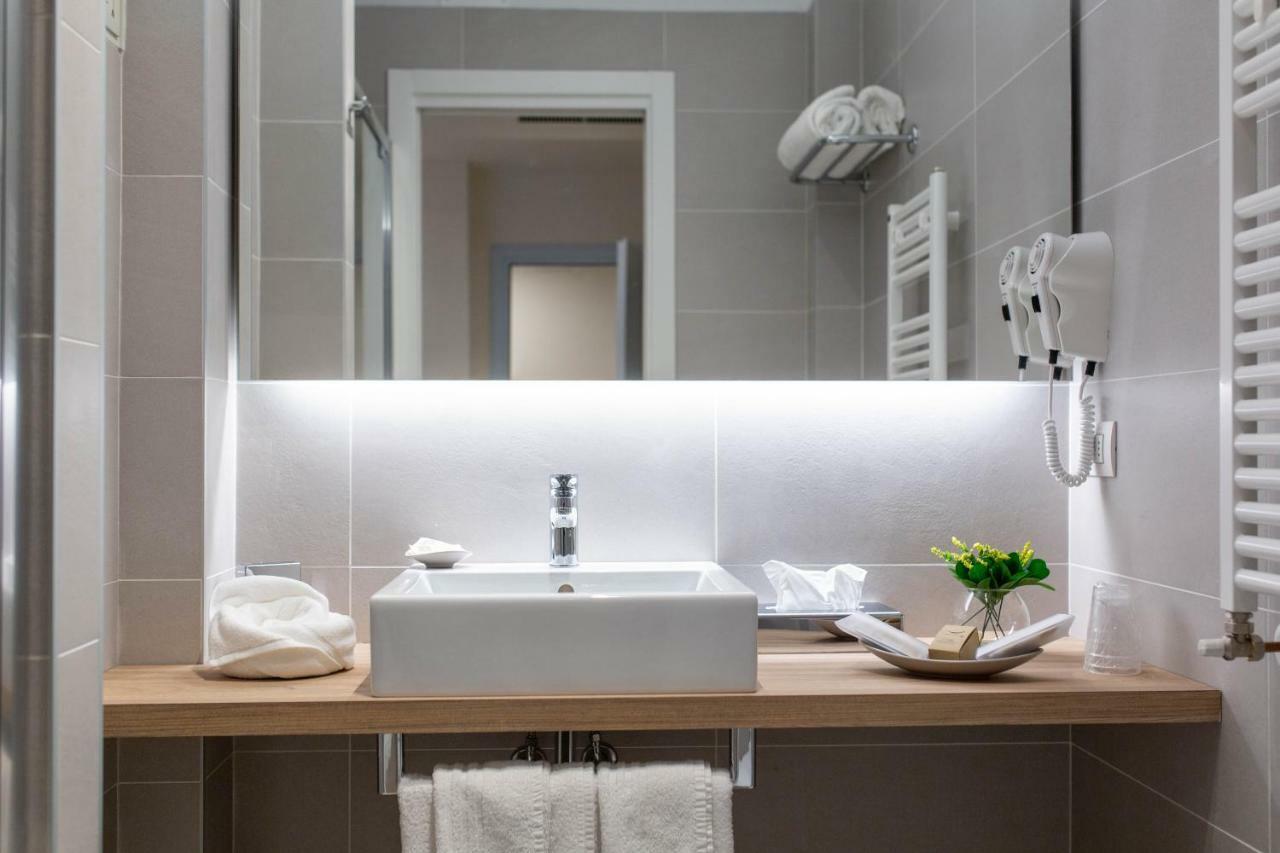 Hotel Reggiana Річчоне Екстер'єр фото